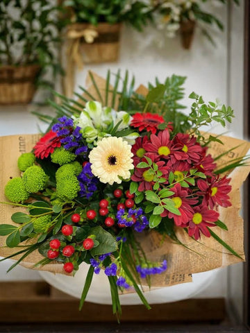 Galway Bay Bouquet 🎄