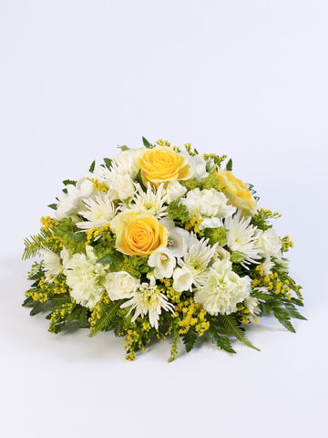 Classic Posy Yellow & White